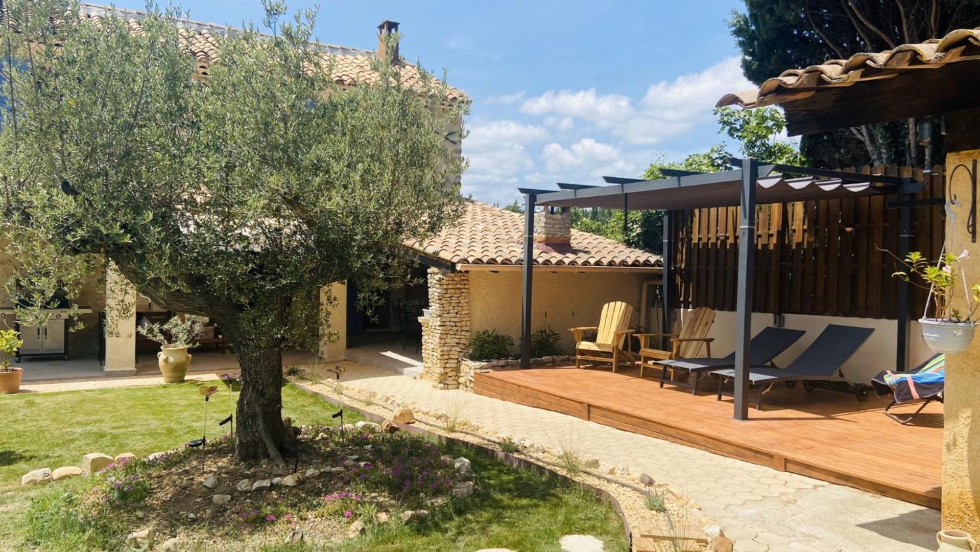 Ferienhaus Mazet Des Balesties Coeur Luberon 120 M2 6 Pers Avec Piscine *