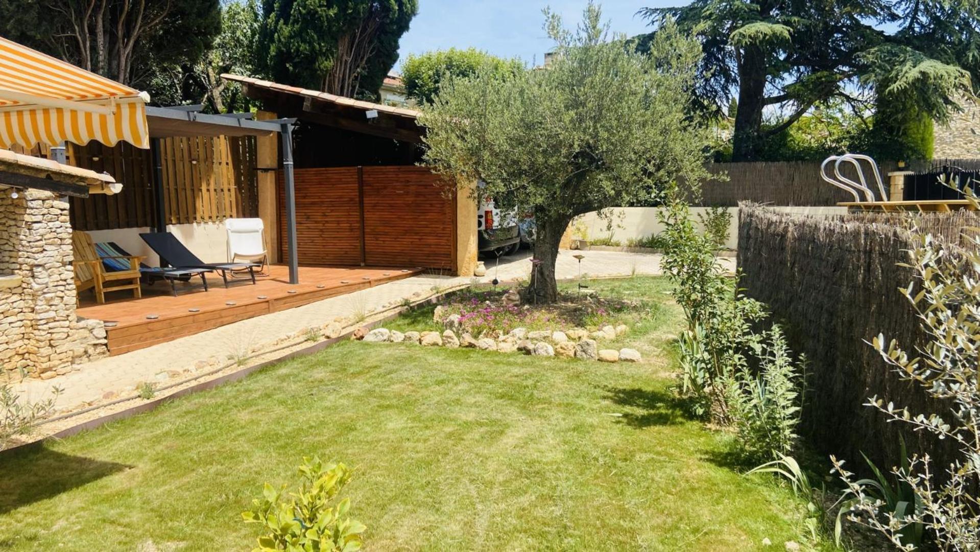 Mazet Des Balesties Coeur Luberon 120 M2 6 Pers Avec Piscine *